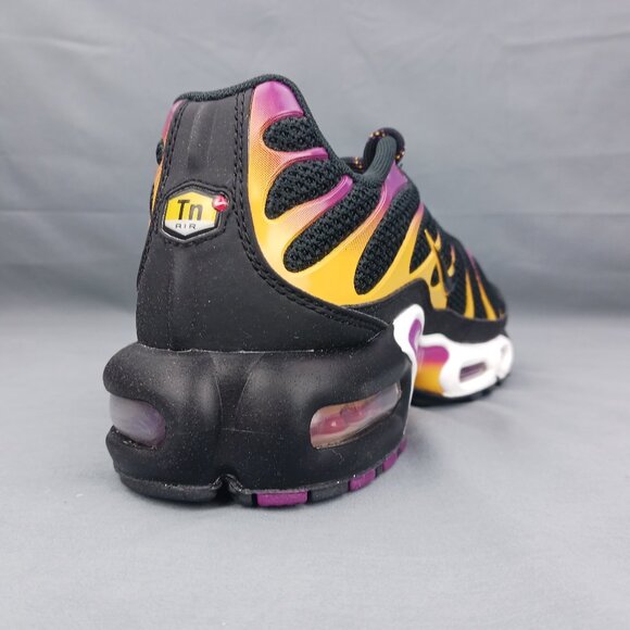 Nike Air Max Plus TN Viotech Mens Black Purple DX2663 001 Sizes 9-11 NO BOX TOP - Picture 5 of 10